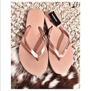Express Rose Gold Flip Flips (size 7)